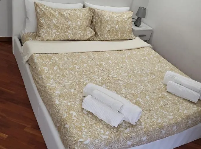 Apartamento Casa Hanna Intra